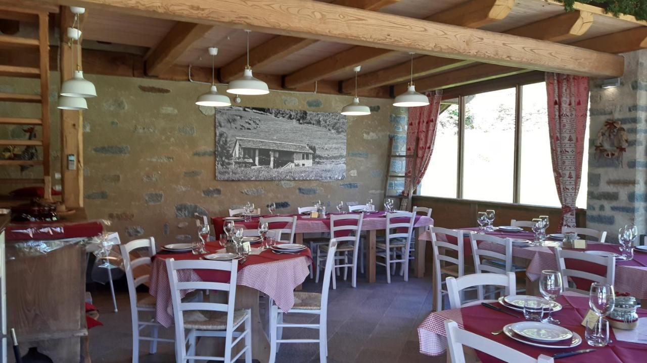 Ca Praudin Hotell Vico Canavese Exteriör bild